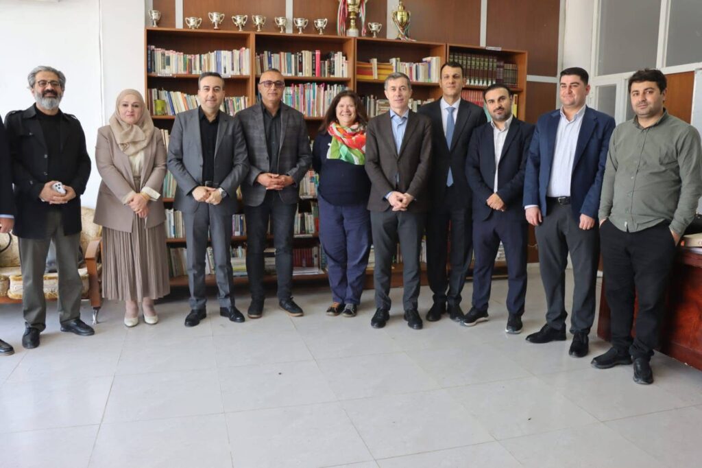 Dr.Ali Dolamari, the Representative of the Kurdistan Regional Government (KRG) to France, along with an accompanying delegation, visited the College of Languages.